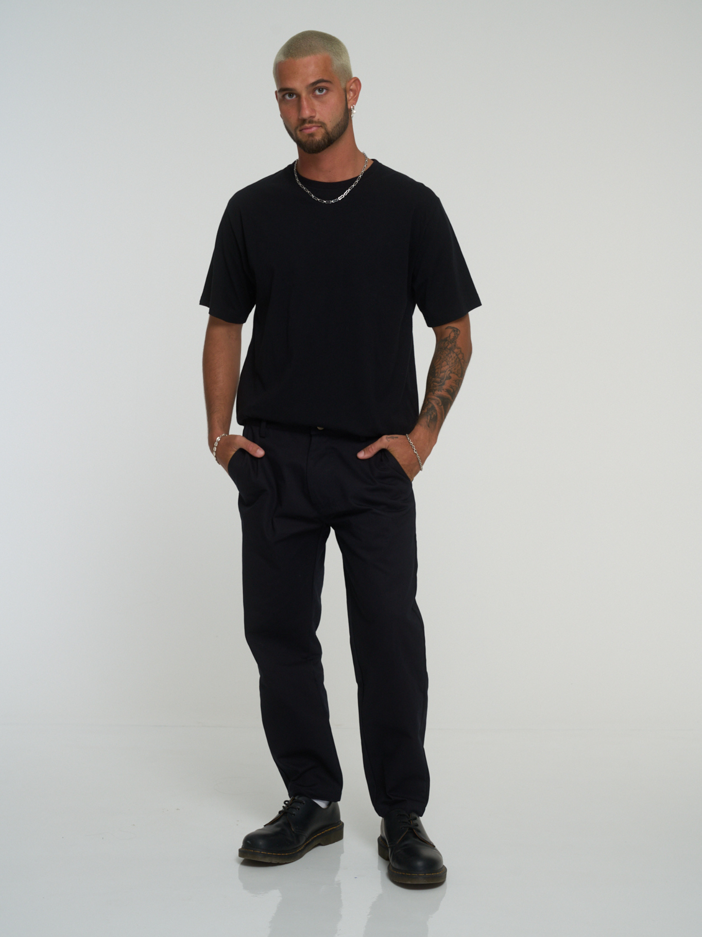 DEAN STANDARD TEE | BLACK