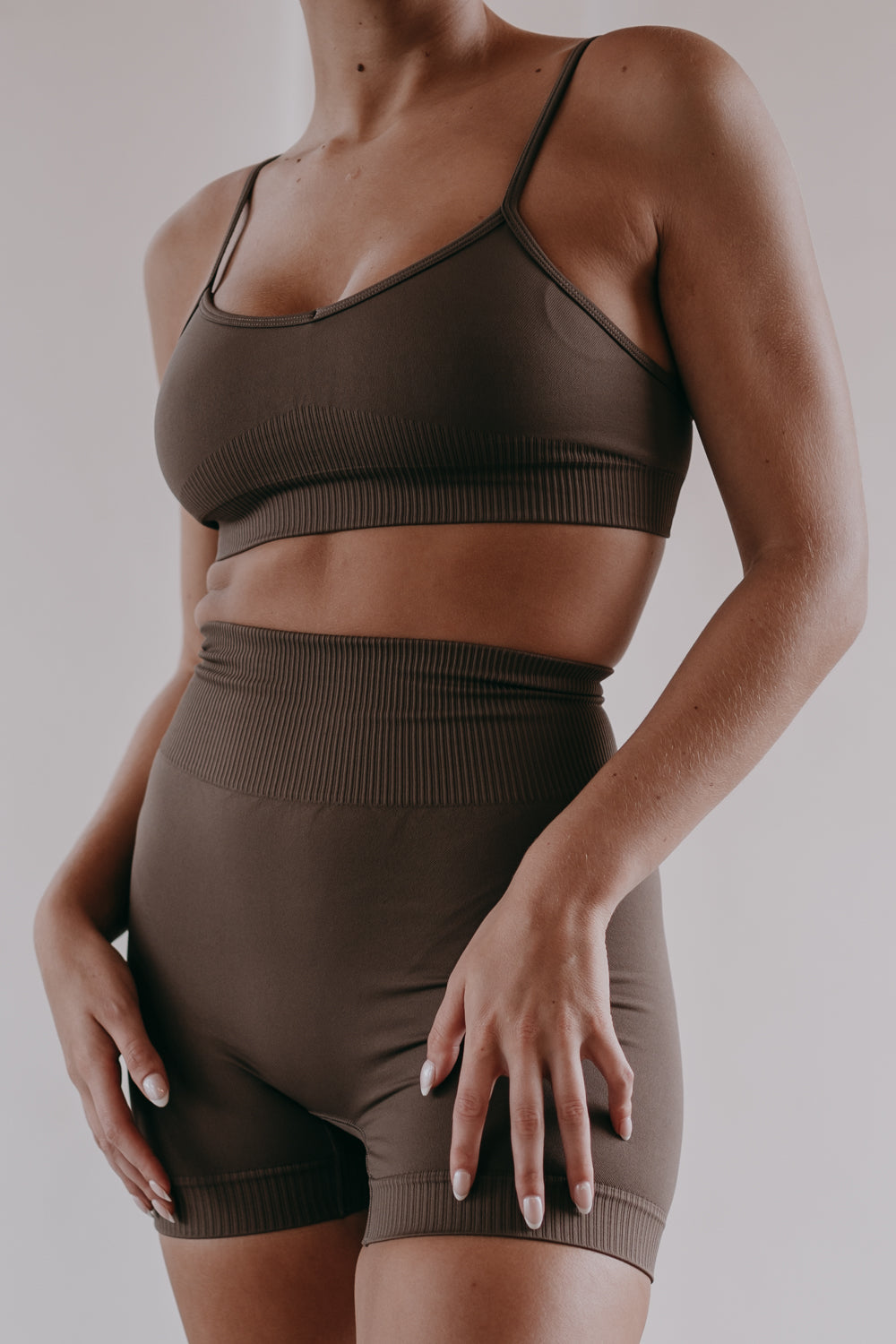 crop top in brown